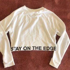 White athletic cropped sweater/ top || HM